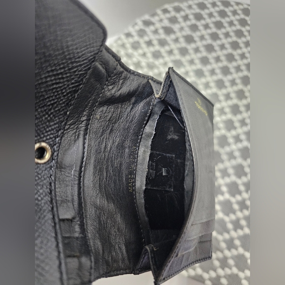 Chanel Leather Bifold wallet - Picture 12 of 13